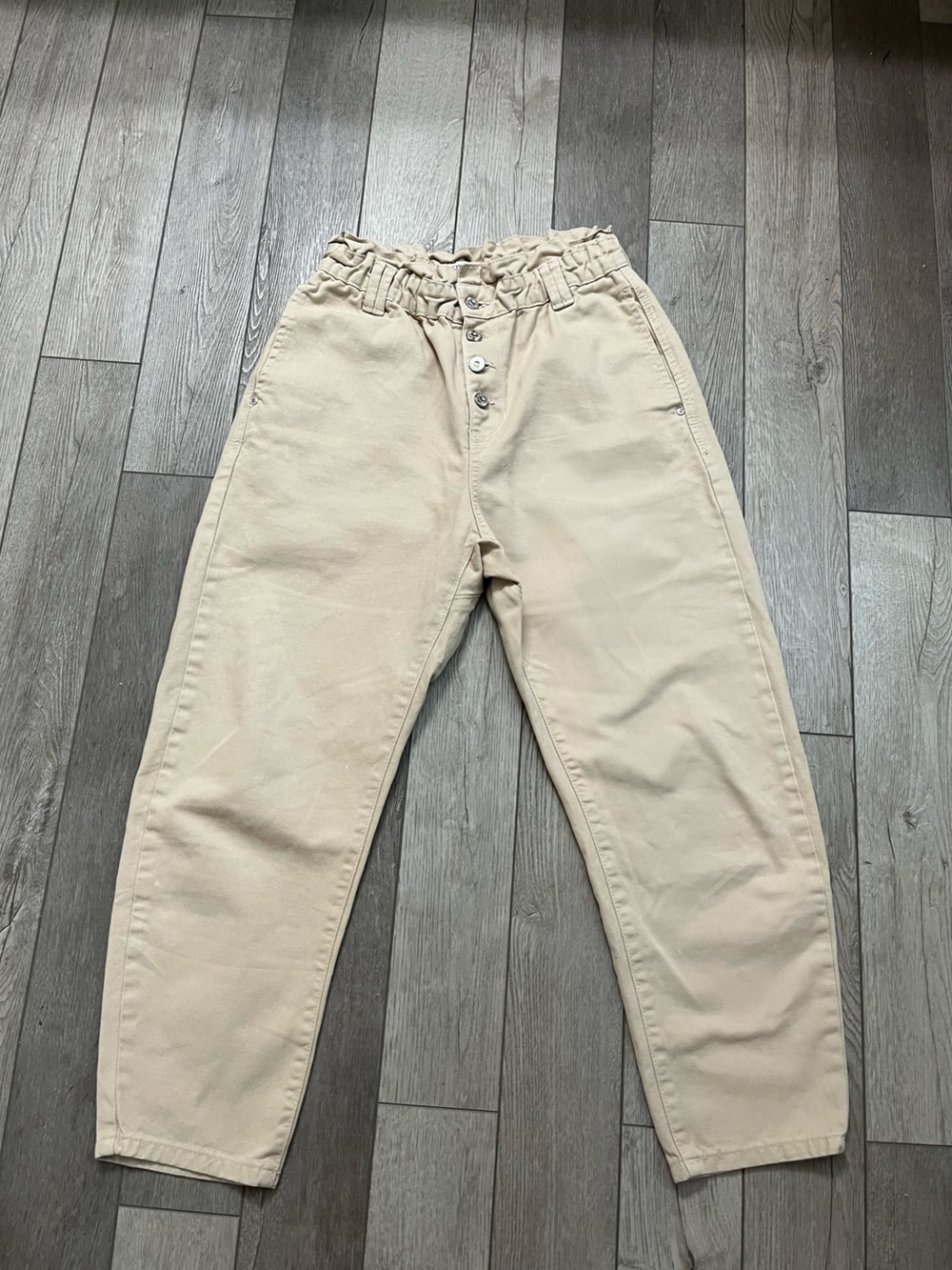 Zara Paperbag Waist Khaki Pants in Light Beige Size 6
